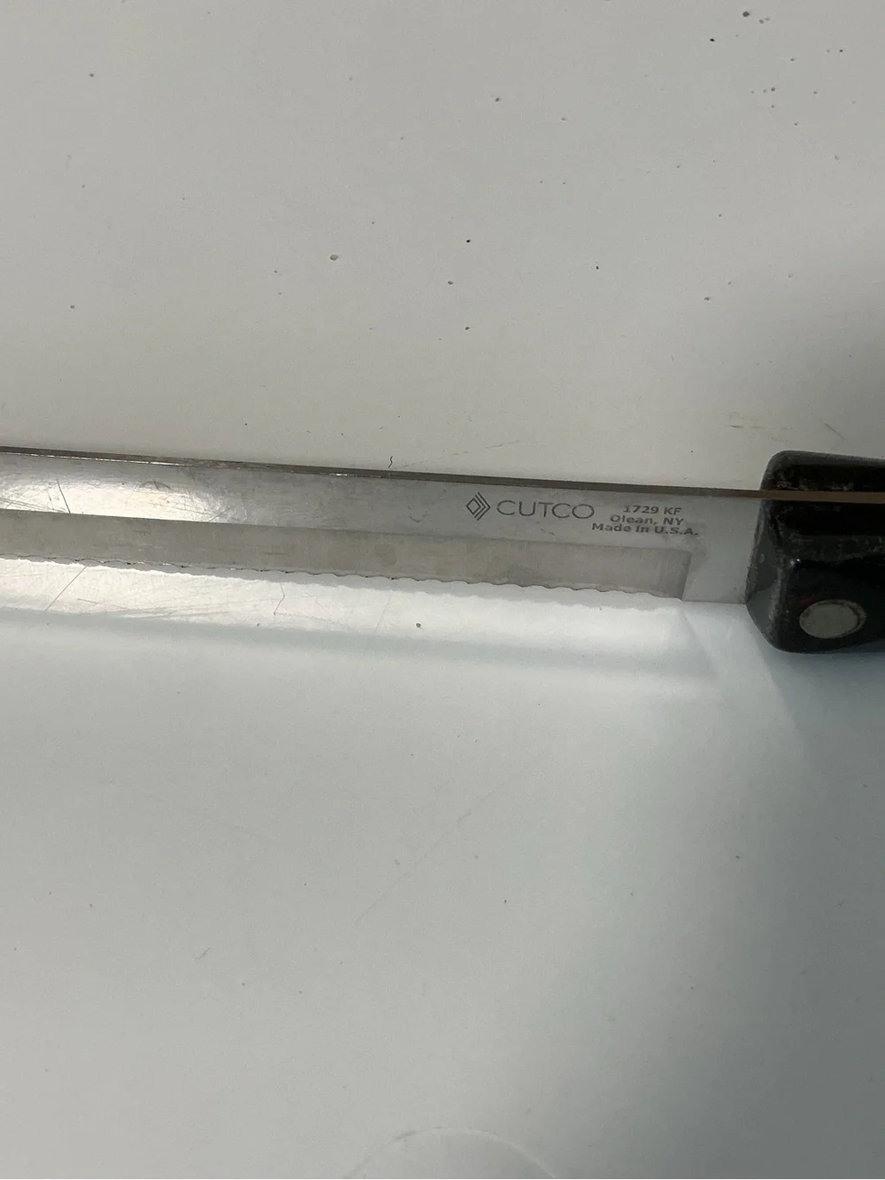 Kitchen 1729 Carving Knife 6 3/4” Black Handle Serrated